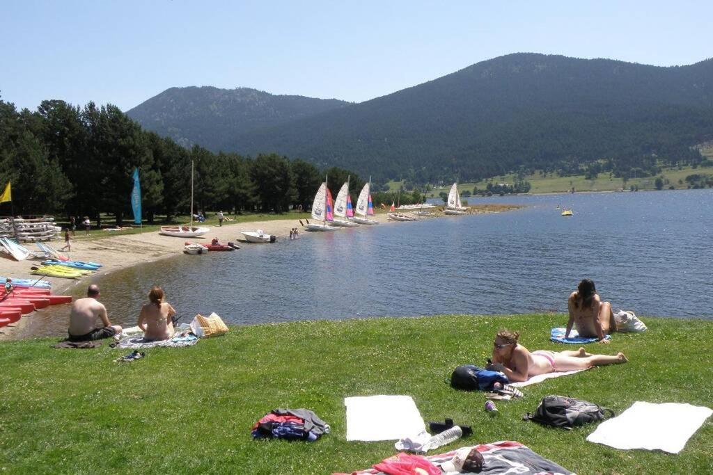 Les Angles: Esqui, Base Nautica, Naturaleza, Bike Park, ... Eksteriør billede